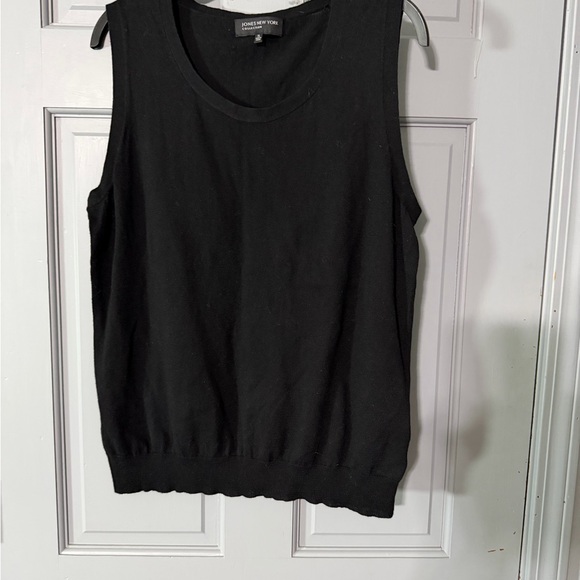 Jones New York Tops - Jones New York Women's Classic Black Tank Top